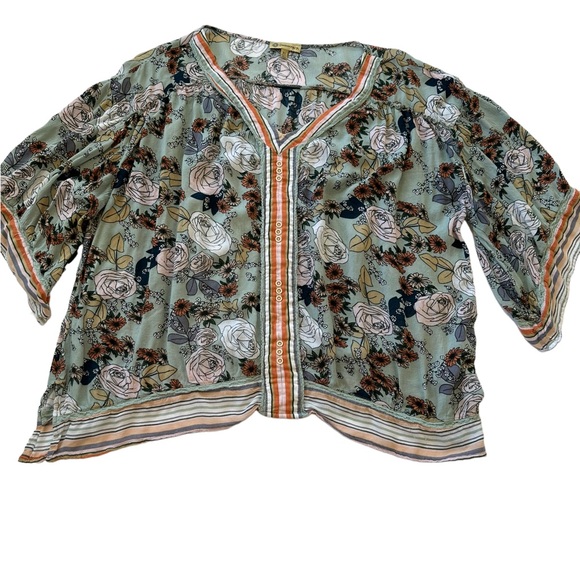 Democracy Tops Democracy Womens Floral Kimono Sleeve East West Top